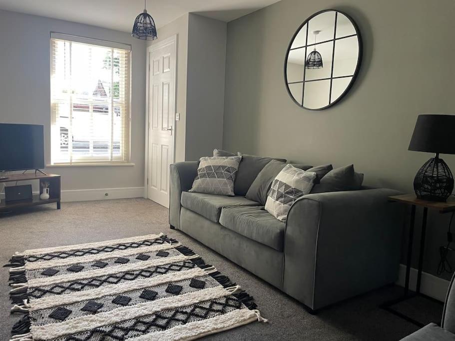 Oak House - 3Bed Townhouse With Free Parking In The Town Centre By Shortstays4U King's Lynn Exterior foto